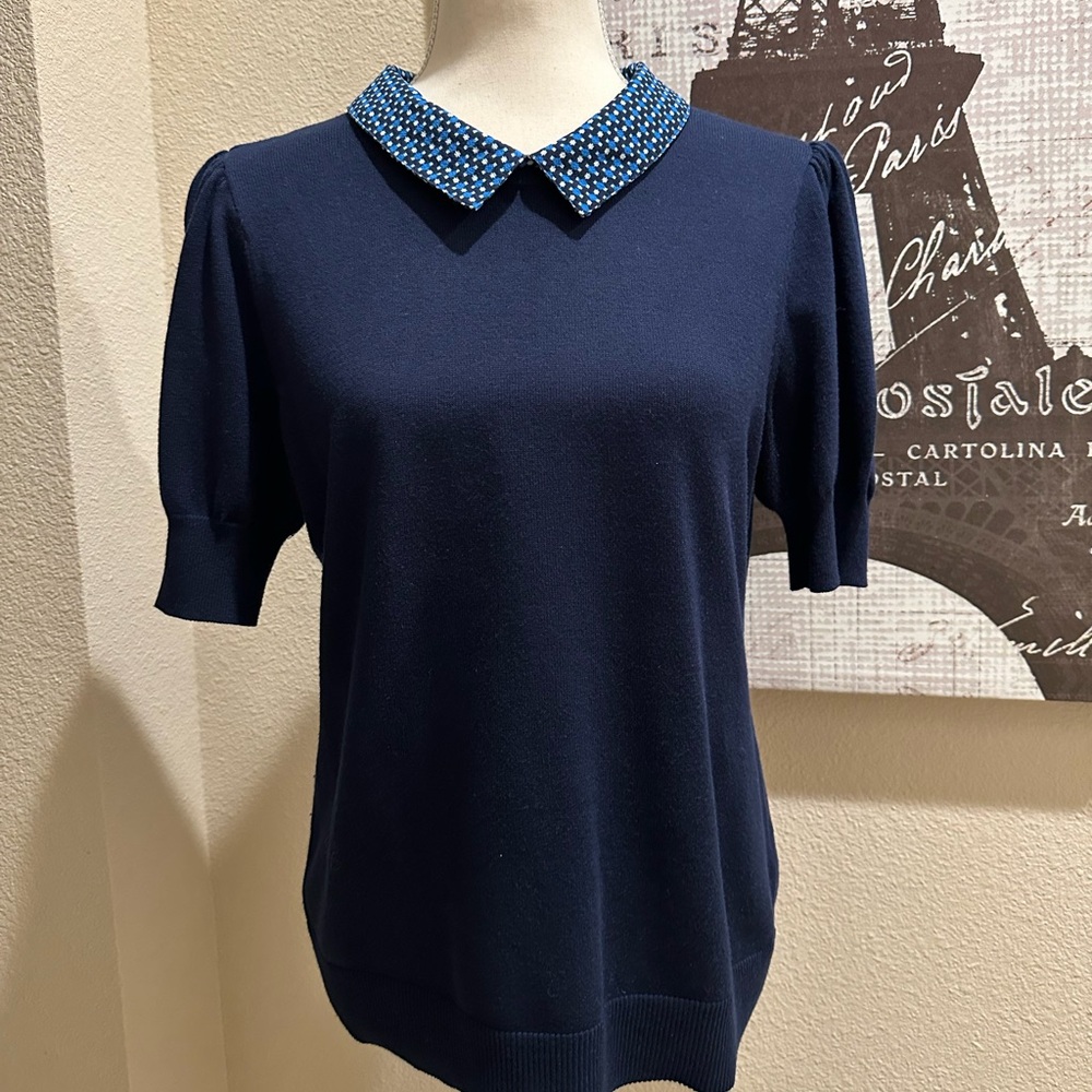 🌷Super-cute CeCe Navy Blue Knit Top with Patterned Collar 💙